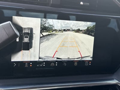 GMC Sierra 2500HD 4WD de 2024, cabina doble, caja estándar, versión Denali Ultimate