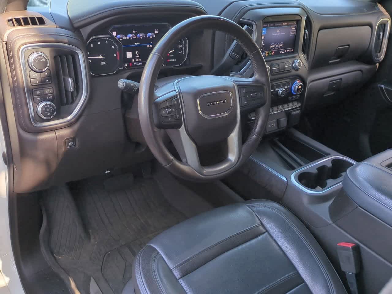 GMC Sierra 1500 4WD Crew Cab Short Box Denali 2021