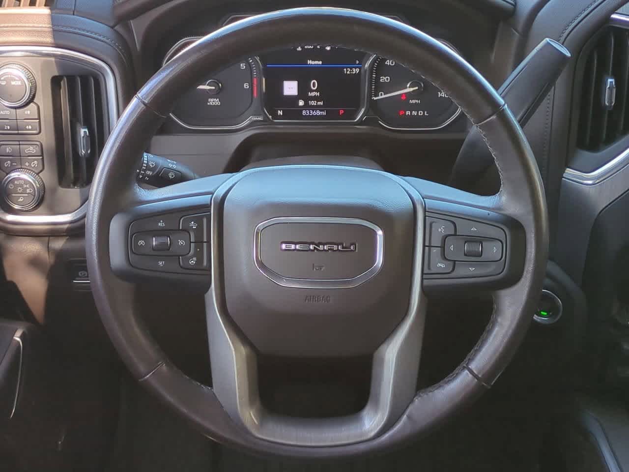 GMC Sierra 1500 4WD Crew Cab Short Box Denali 2021