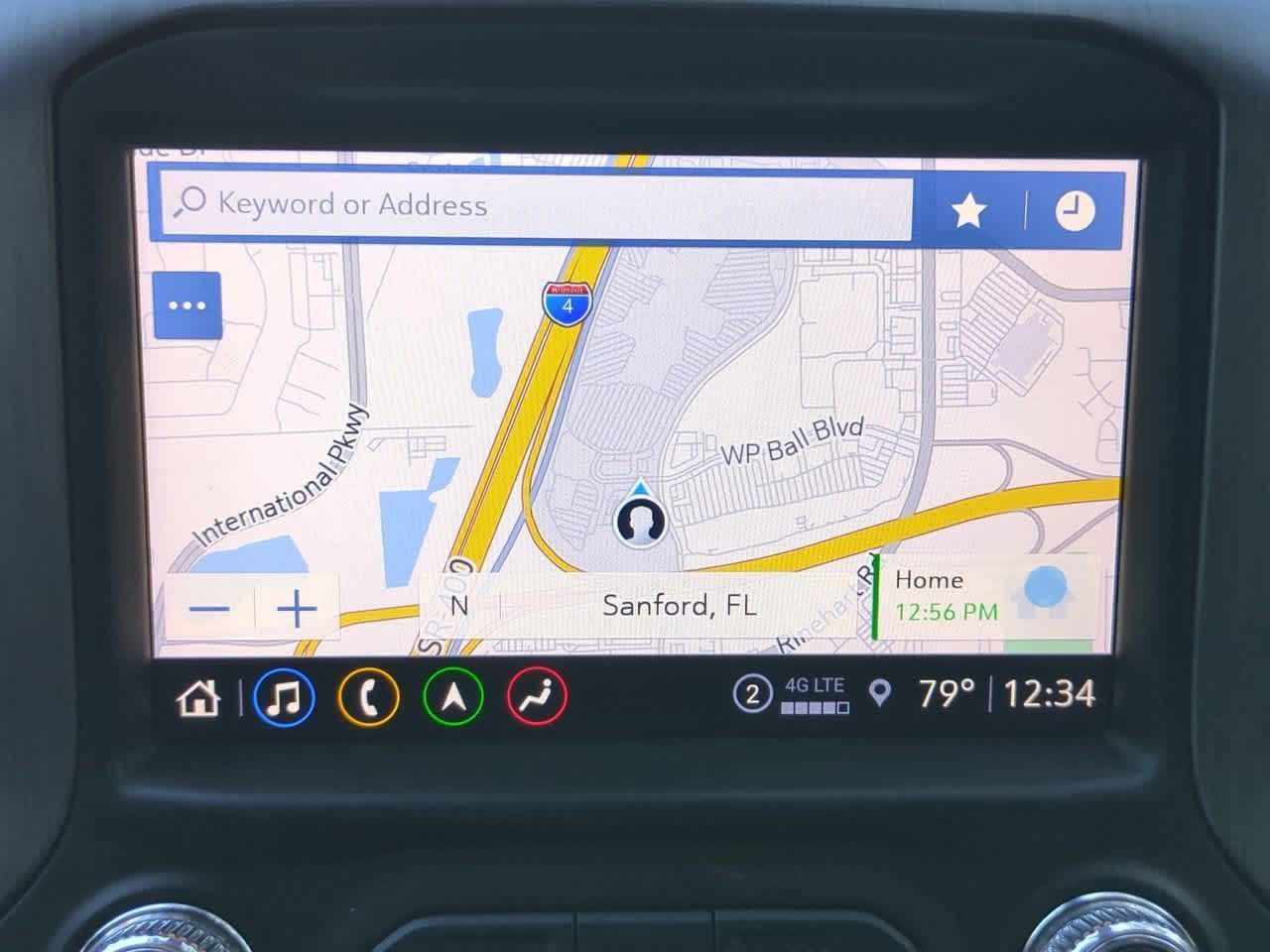 GMC Sierra 1500 4WD Crew Cab Short Box Denali 2021