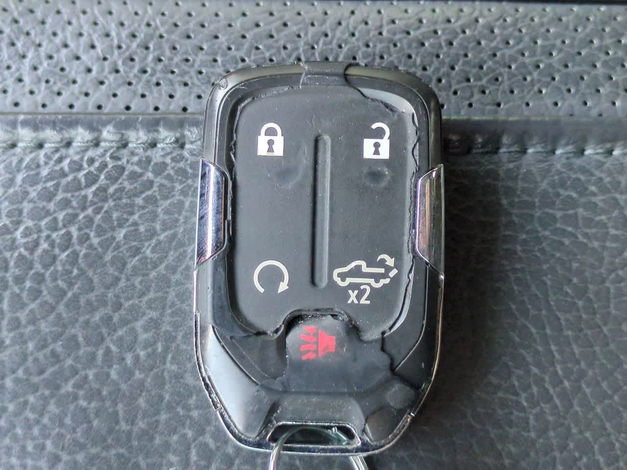 GMC Sierra 1500 4WD Crew Cab Short Box Denali 2021