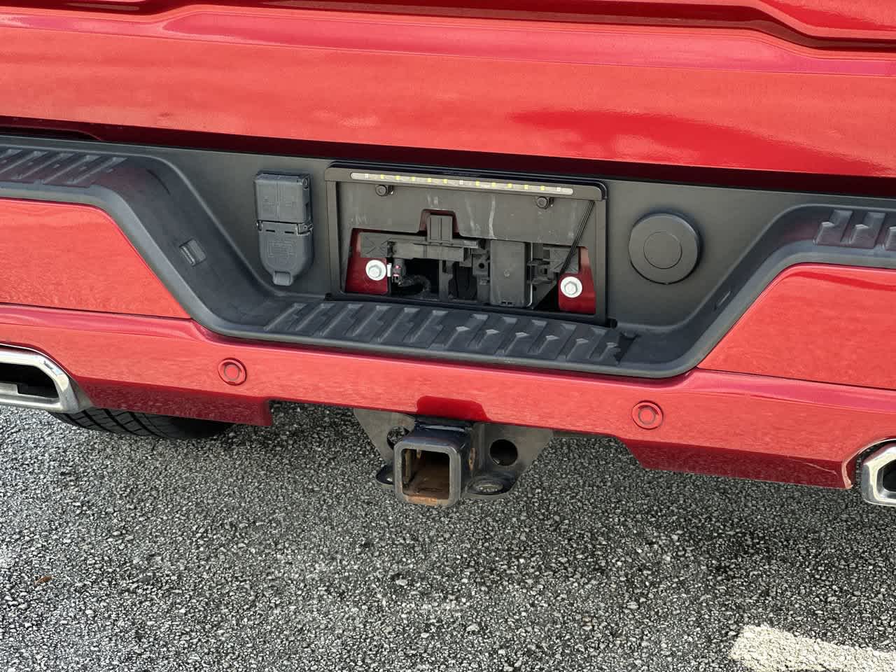 GMC Sierra 1500 4WD de 2024, cabina doble, caja corta, versión Denali