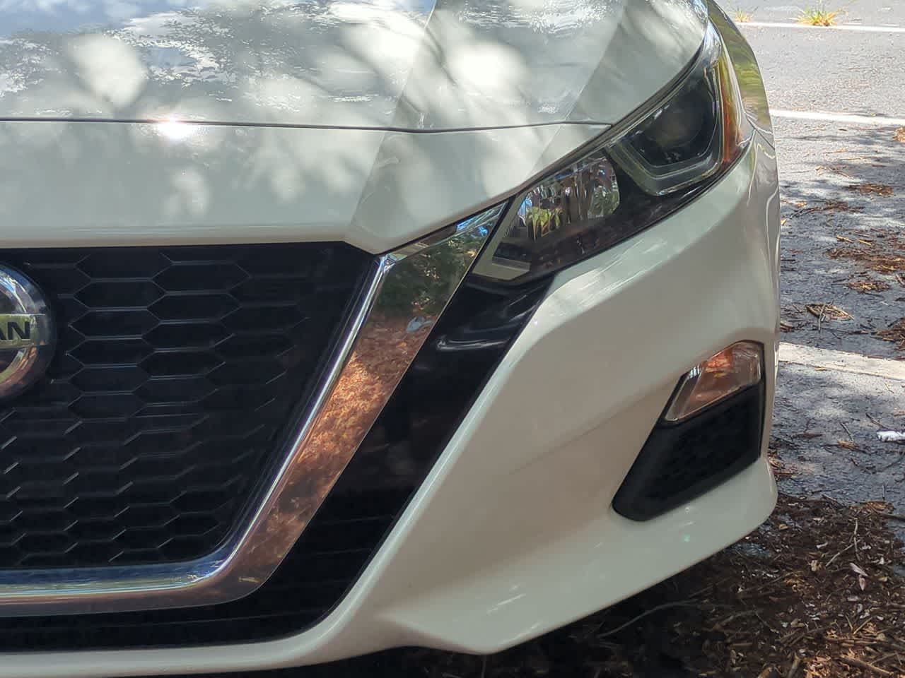 Nissan Altima S con tracción delantera (2021)