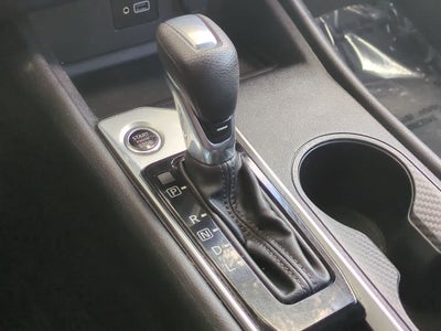 Nissan Altima S con tracción delantera (2021)