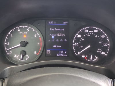 Nissan Altima S con tracción delantera (2021)