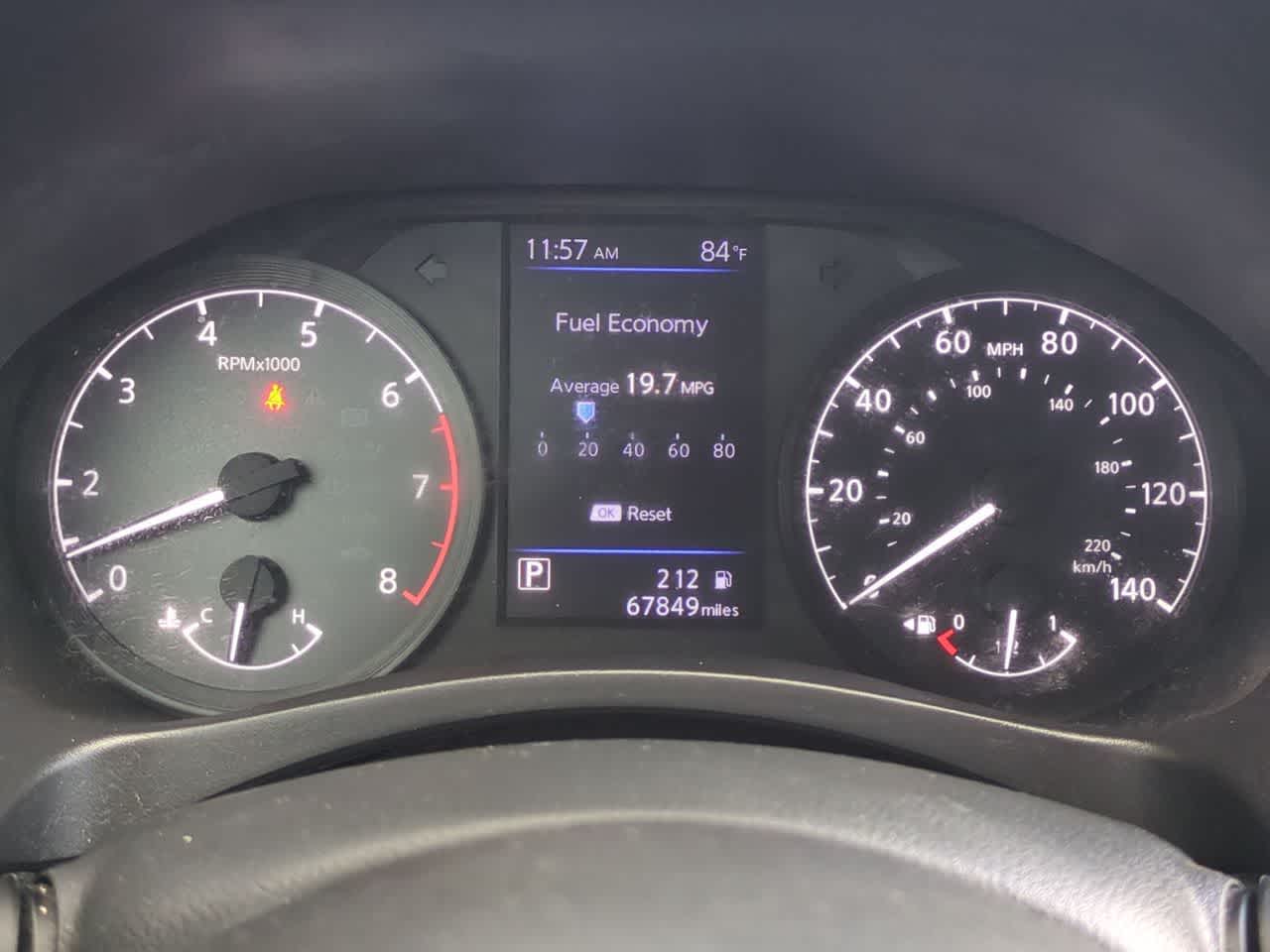Nissan Altima S con tracción delantera (2021)