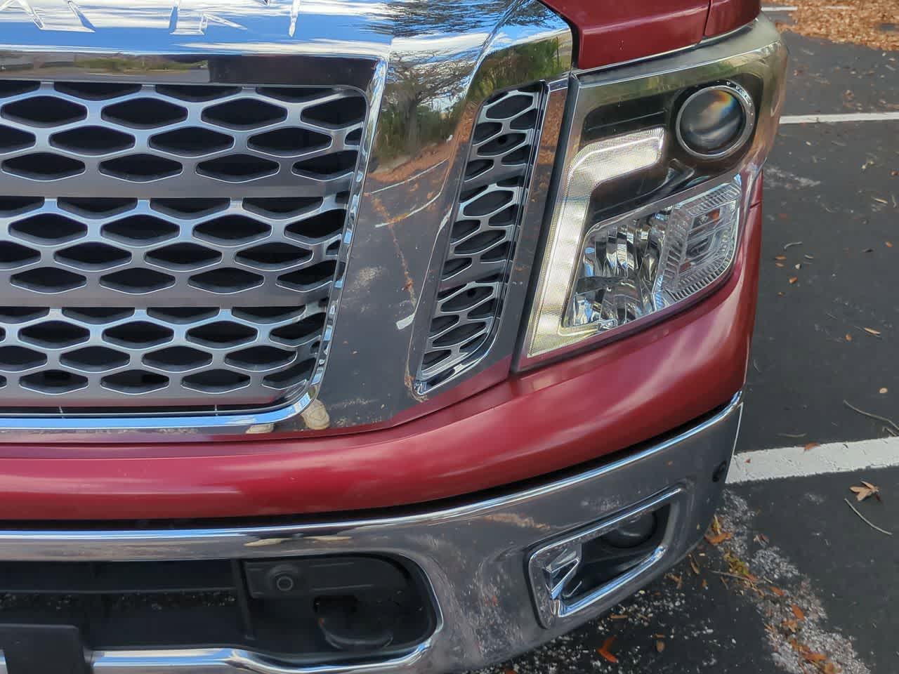 Nissan TITAN SL 2018