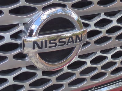 Nissan TITAN SL 2018