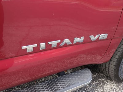 Nissan TITAN SL 2018