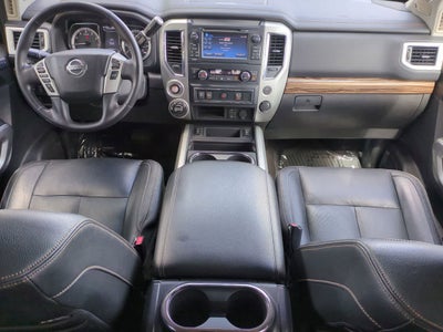 Nissan TITAN SL 2018