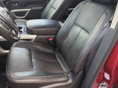 Nissan TITAN SL 2018