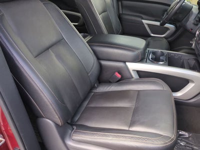 Nissan TITAN SL 2018