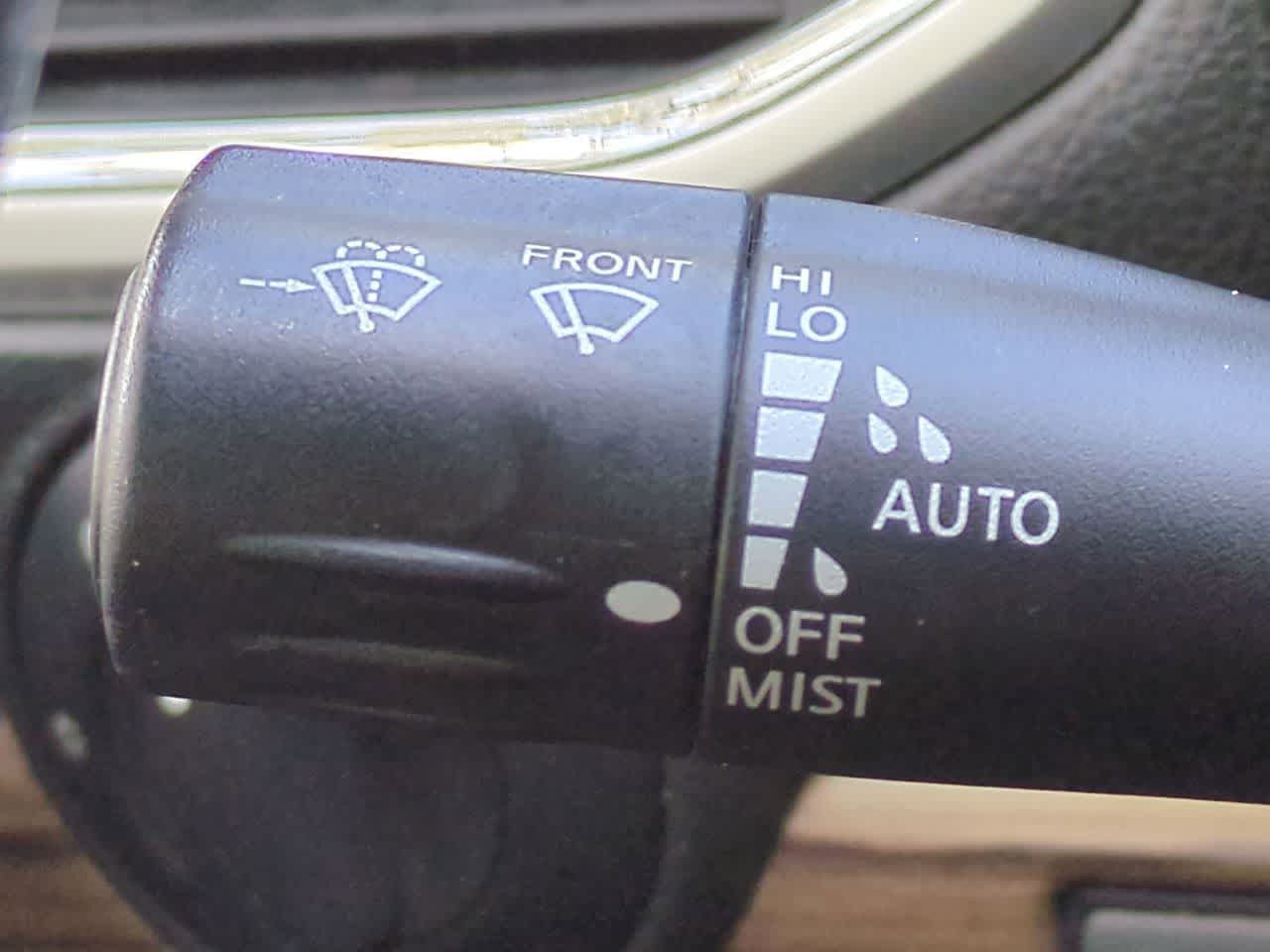 Nissan TITAN SL 2018