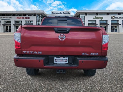 Nissan TITAN SL 2018