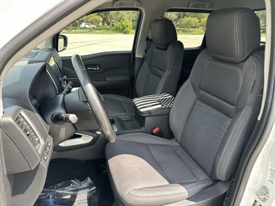 Nissan Frontier Crew Cab SV 4x2 de 2023