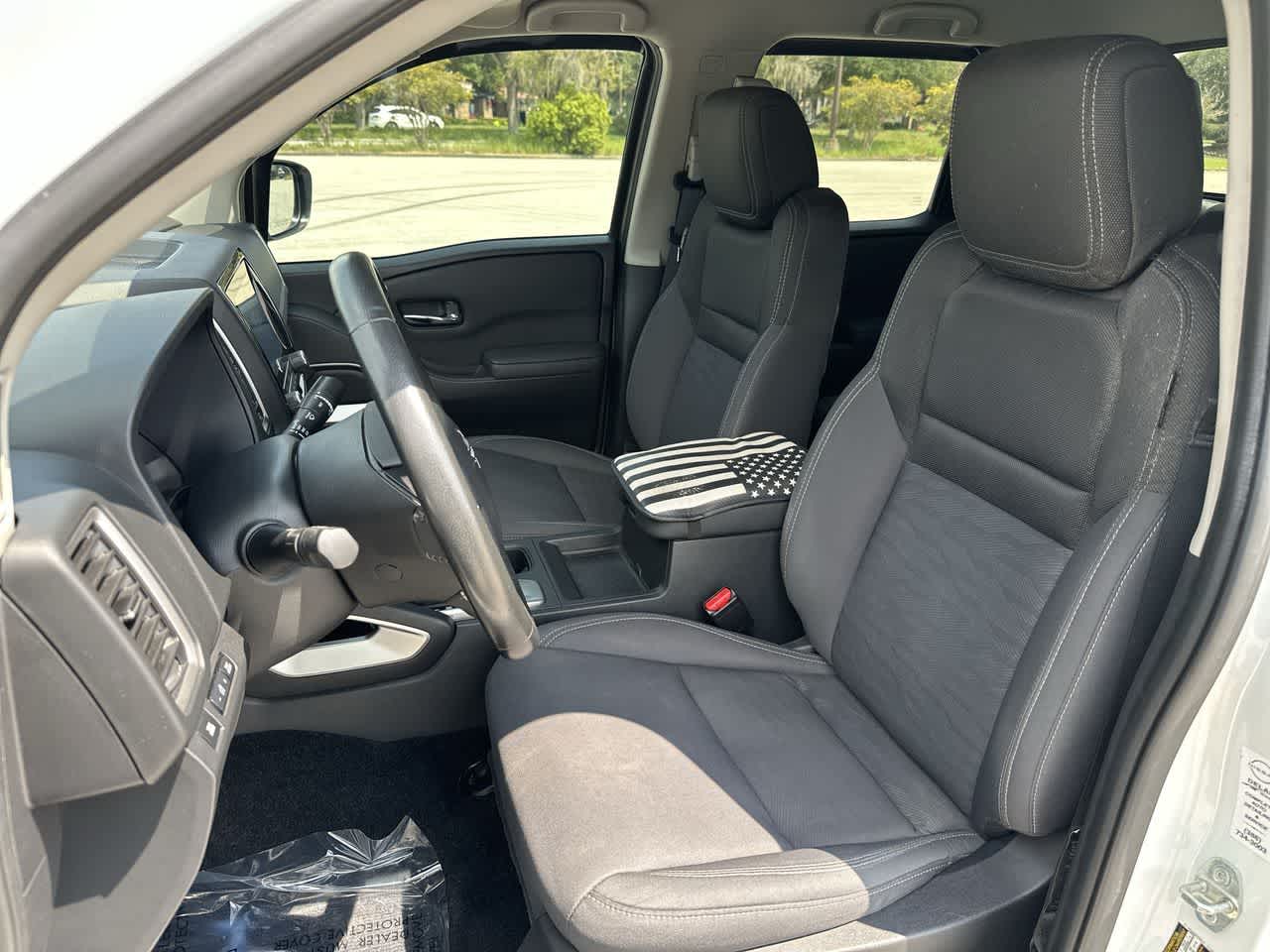Nissan Frontier Crew Cab SV 4x2 de 2023