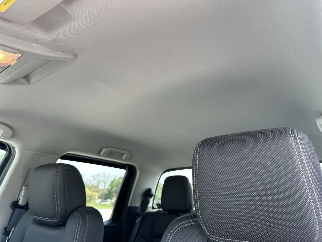 Nissan Frontier Crew Cab SV 4x2 de 2023