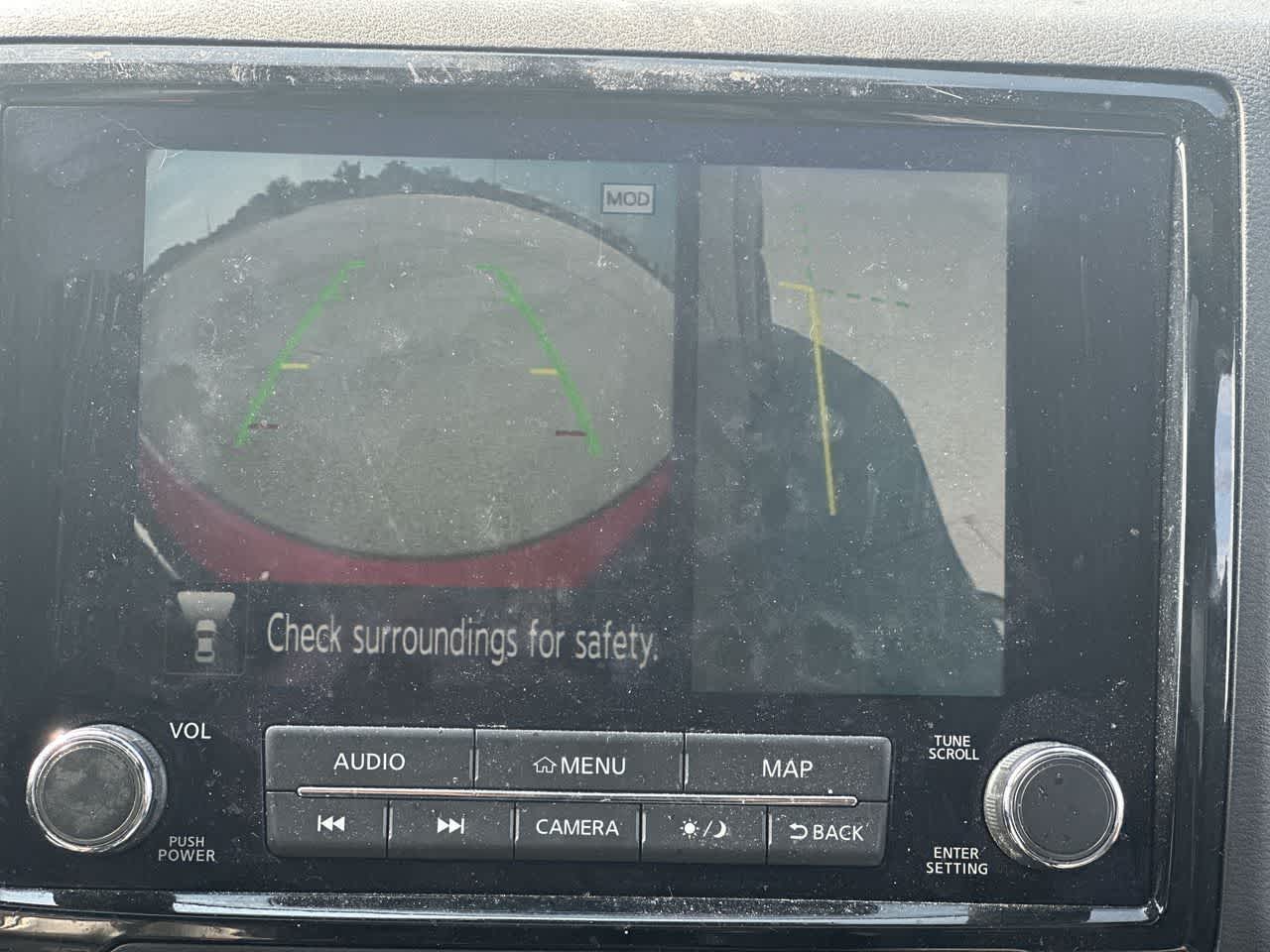 Nissan Frontier Crew Cab PRO-4X 4x4 de 2024