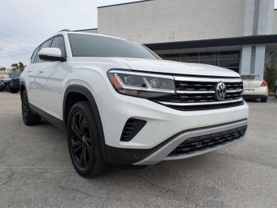 Volkswagen Atlas 2.0T SE con tecnología 2023