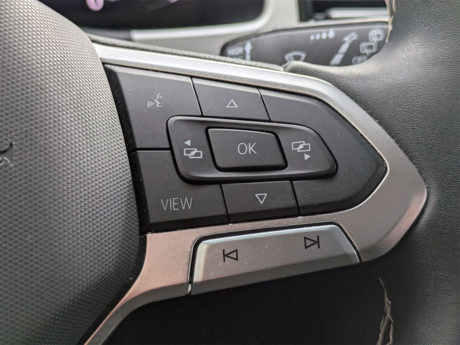 Volkswagen Atlas 2.0T SE con tecnología 2023