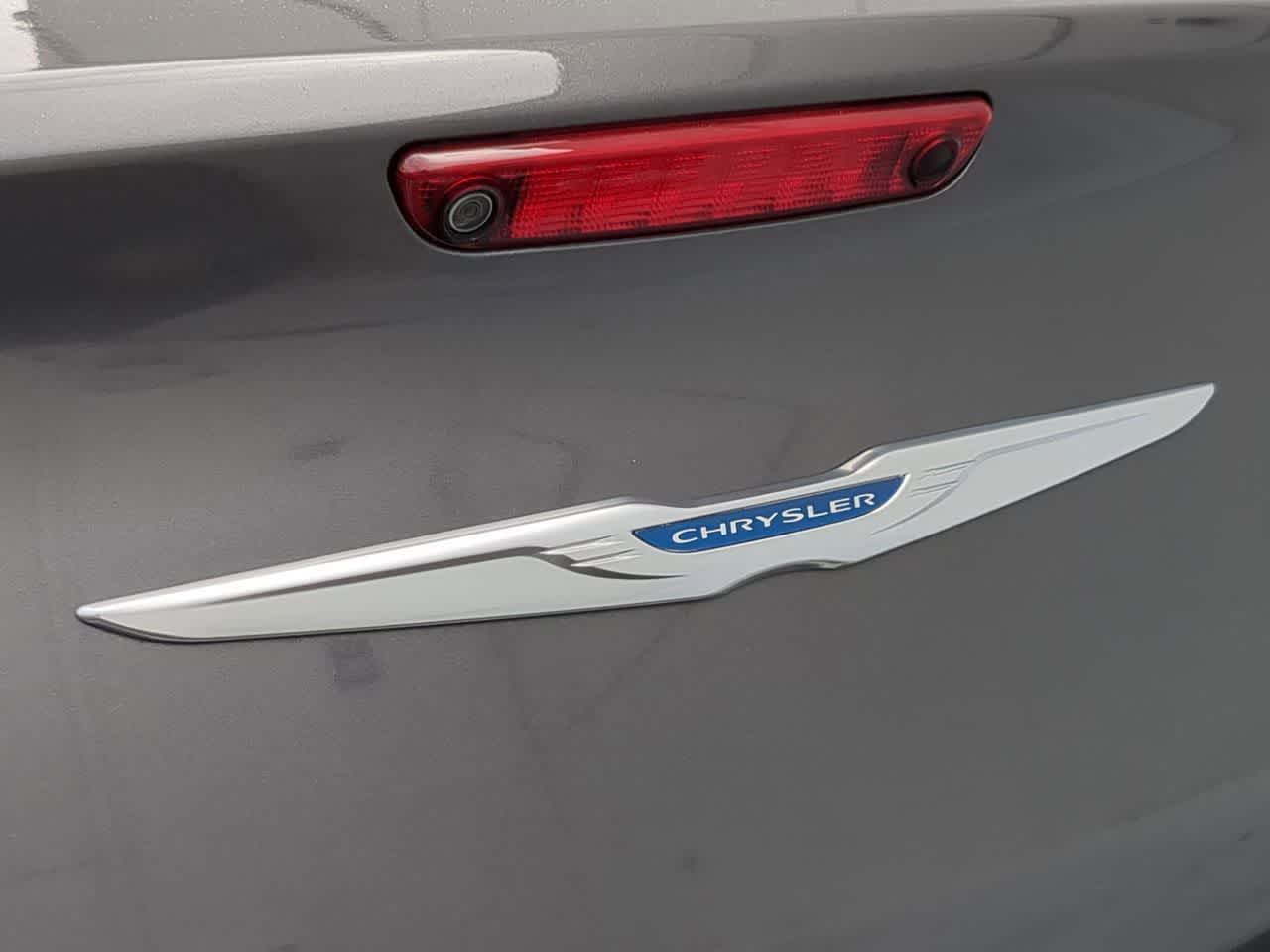 Chrysler 300 Touring 2023