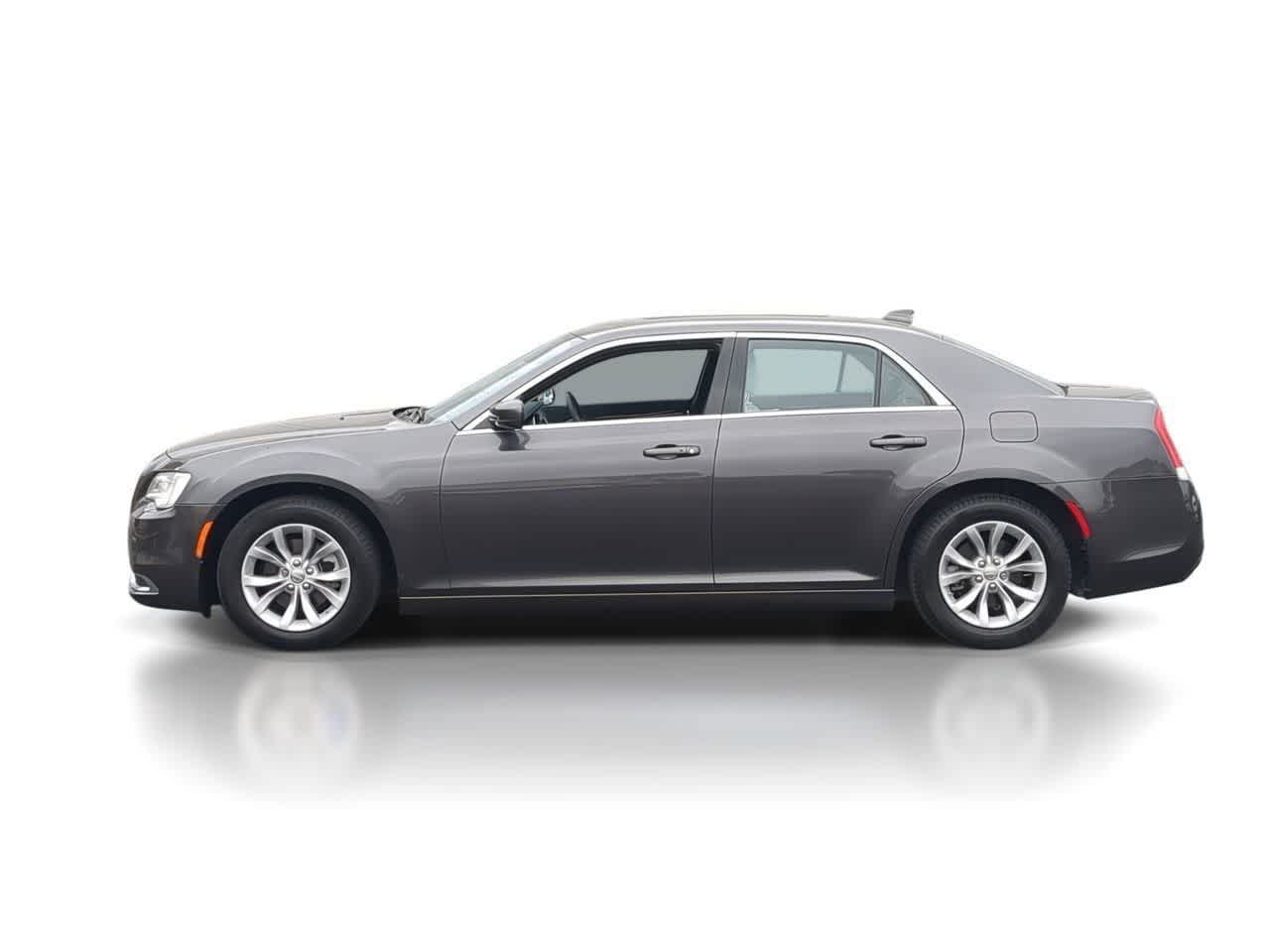 Chrysler 300 Touring 2023