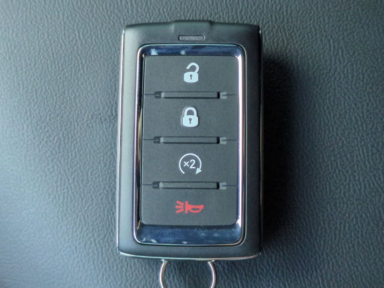 Dodge Charger CHARGER R/T de 4 puertas con tracción total (2026)