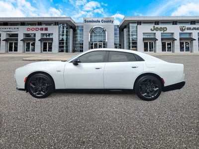 Dodge Charger CHARGER R/T de 4 puertas con tracción total (2026)