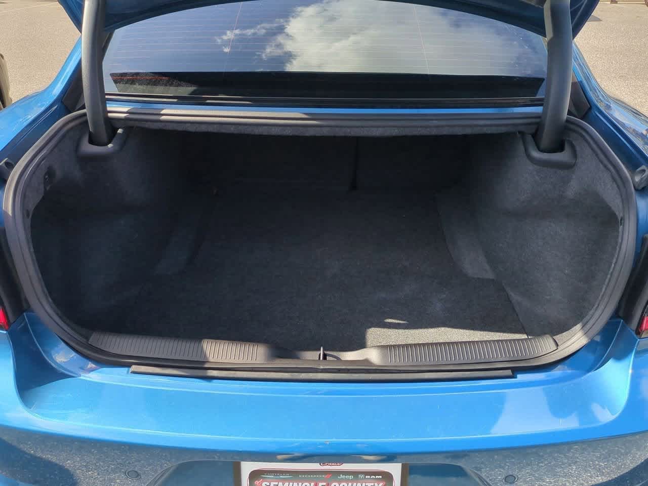 2021 Dodge Charger SXT RWD