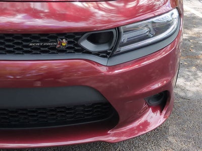 Dodge Charger Scat Pack de 2020 con tracción trasera
