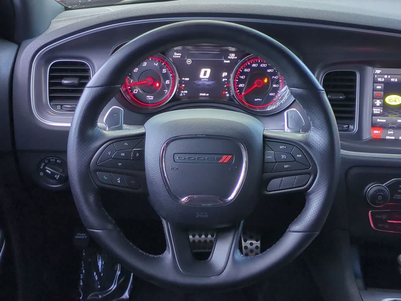 Dodge Charger Scat Pack de 2020 con tracción trasera