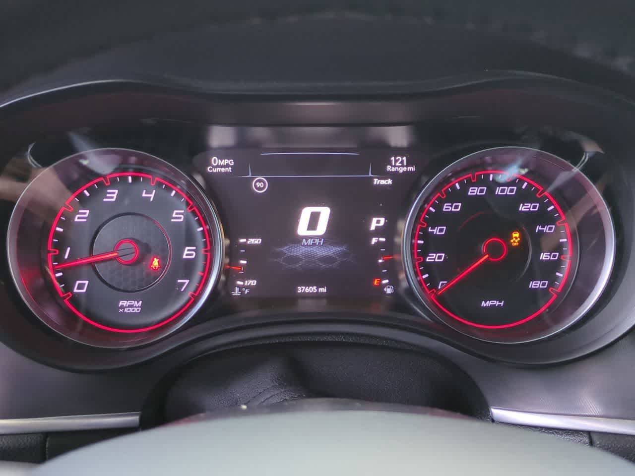 Dodge Charger Scat Pack de 2020 con tracción trasera
