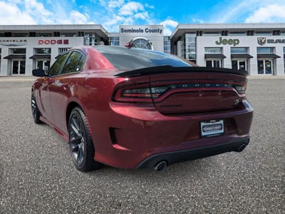 Dodge Charger Scat Pack de 2020 con tracción trasera