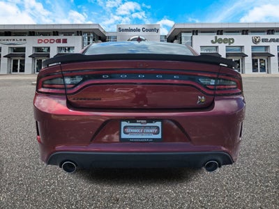 Dodge Charger Scat Pack de 2020 con tracción trasera