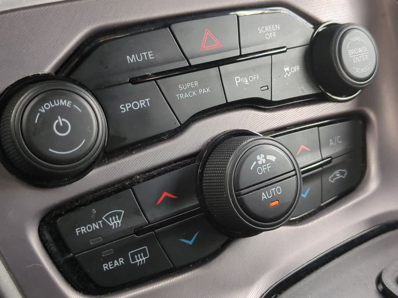 Dodge Challenger R/T 2022