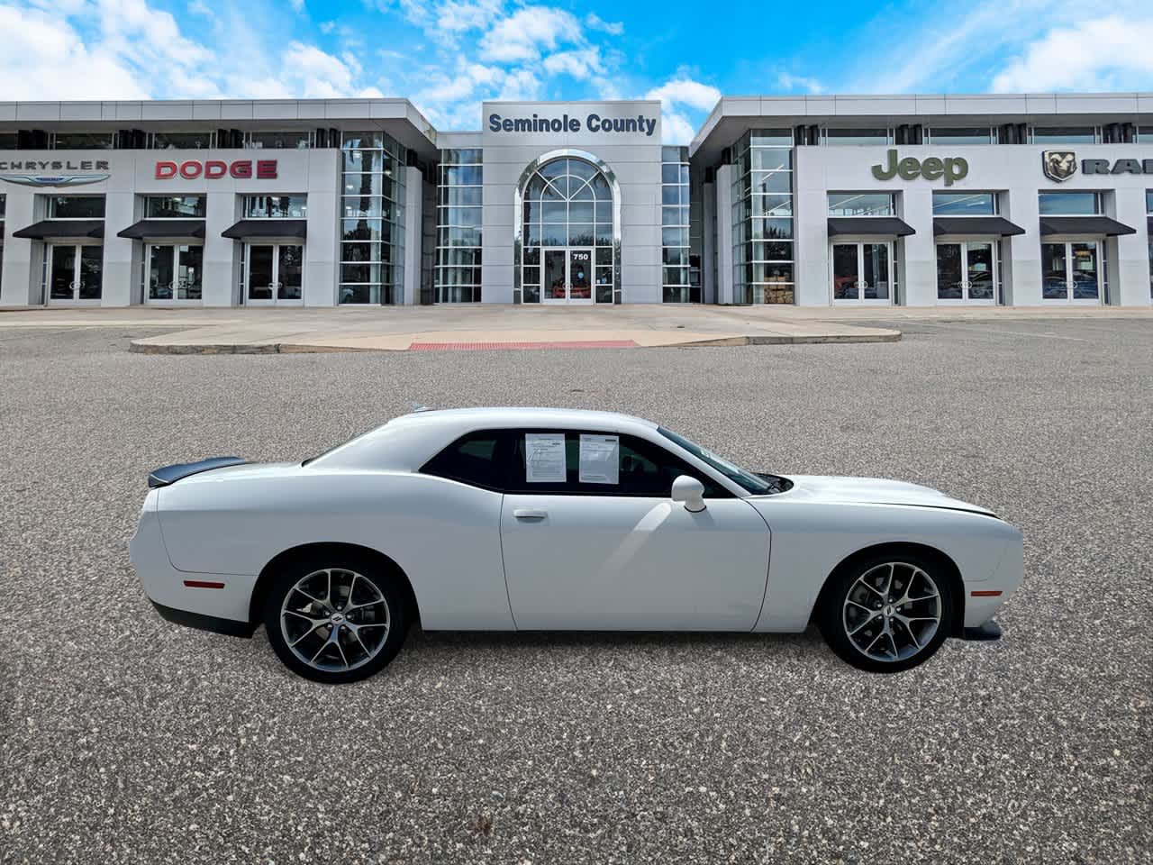 Dodge Challenger GT 2023