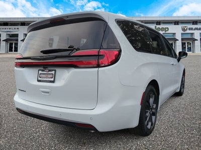 2026 Chrysler Pacifica PACIFICA SELECT