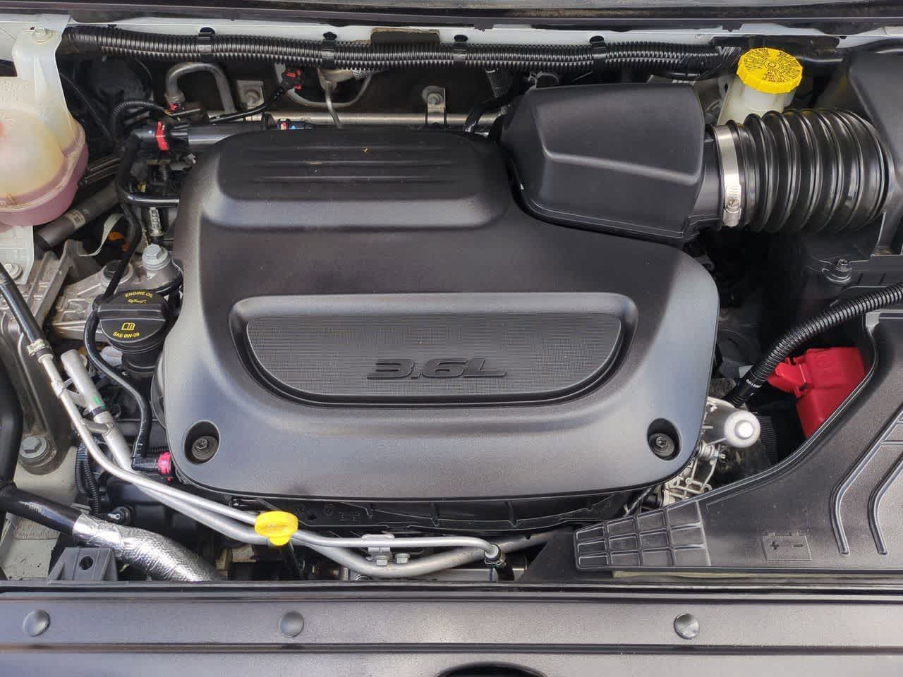 Chrysler Pacifica Touring L 2023