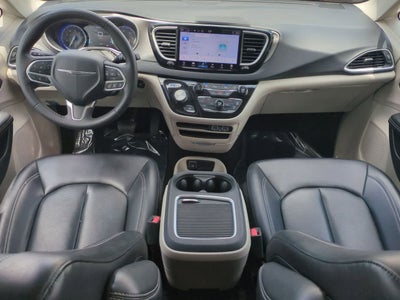 Chrysler Pacifica Touring L 2023