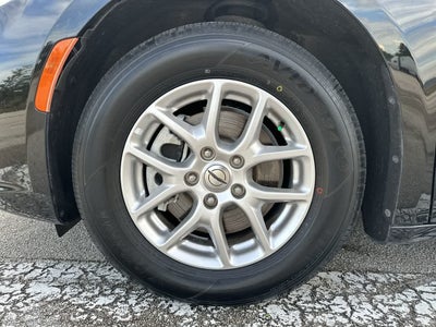 Chrysler Pacifica Touring L 2024