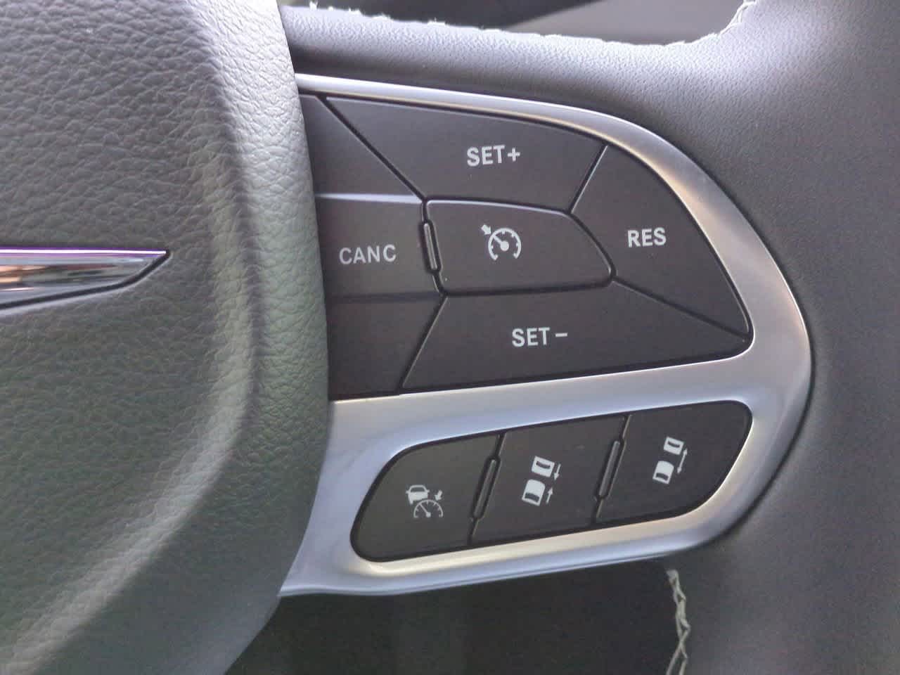 2026 Chrysler Pacifica PACIFICA SELECT