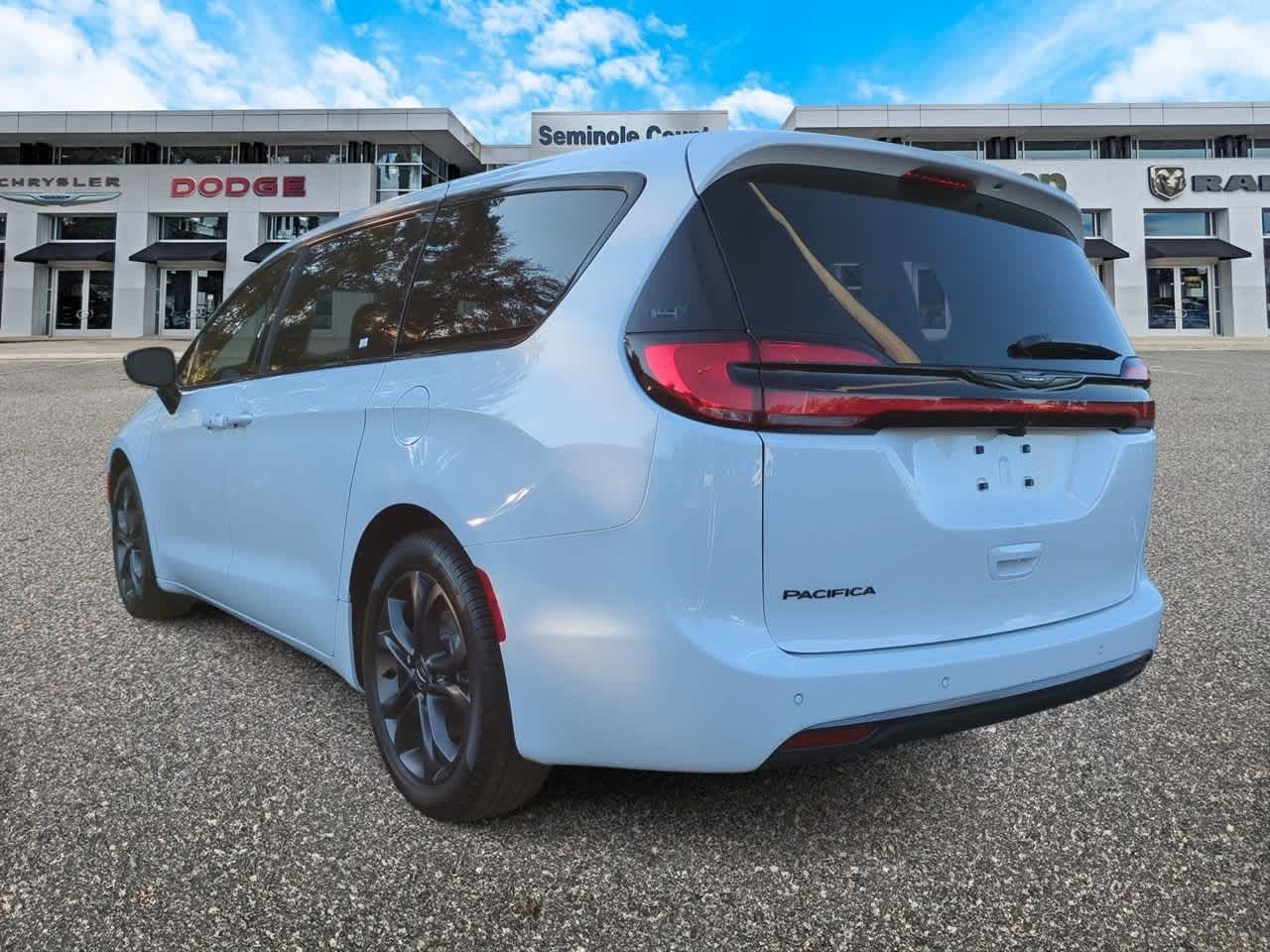 2026 Chrysler Pacifica PACIFICA SELECT