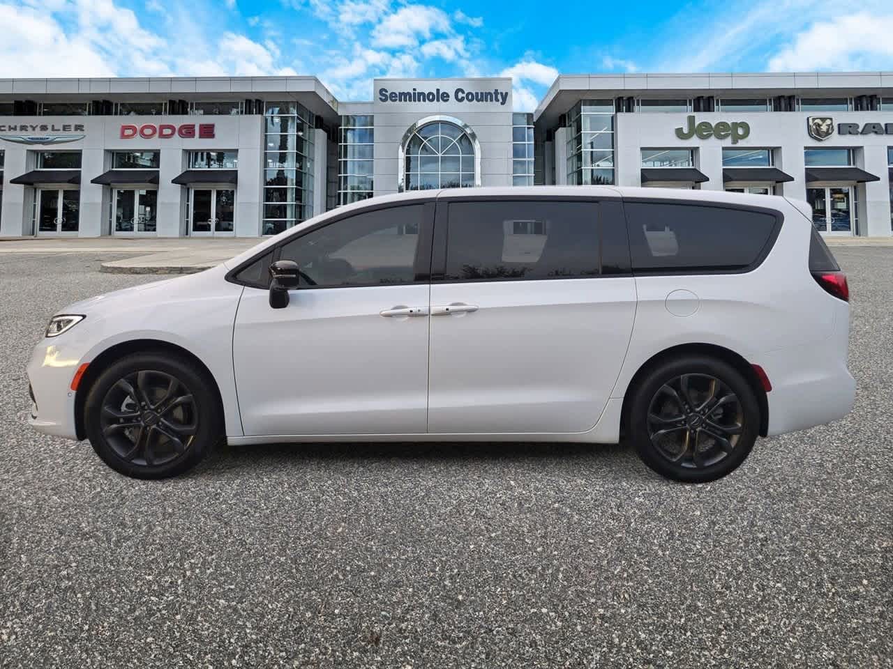 2026 Chrysler Pacifica PACIFICA SELECT