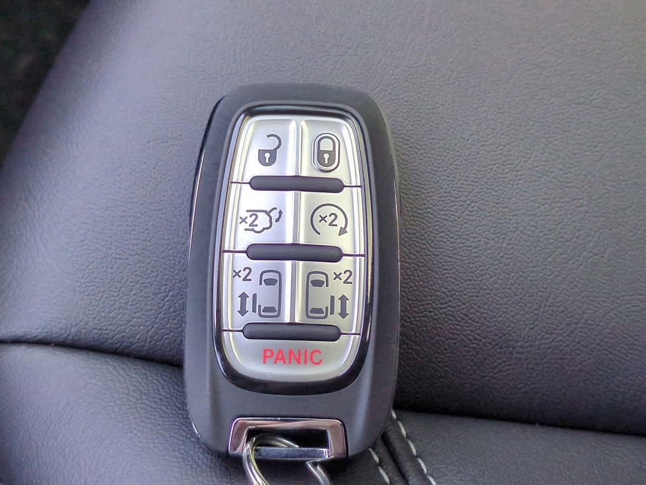 2026 Chrysler Pacifica PACIFICA SELECT