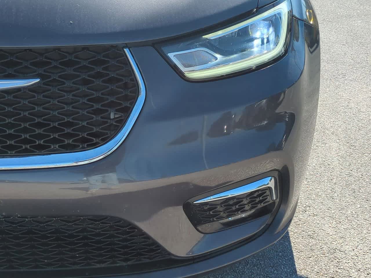 Chrysler Pacifica Touring L 2023