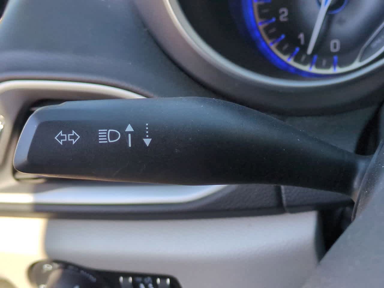 Chrysler Pacifica Touring L 2023