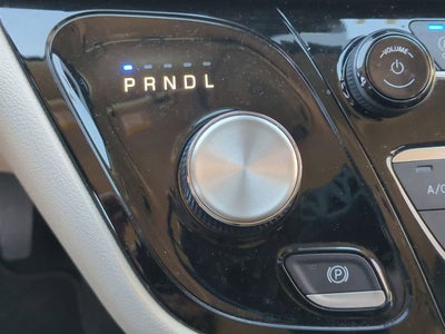 Chrysler Pacifica Touring L 2023