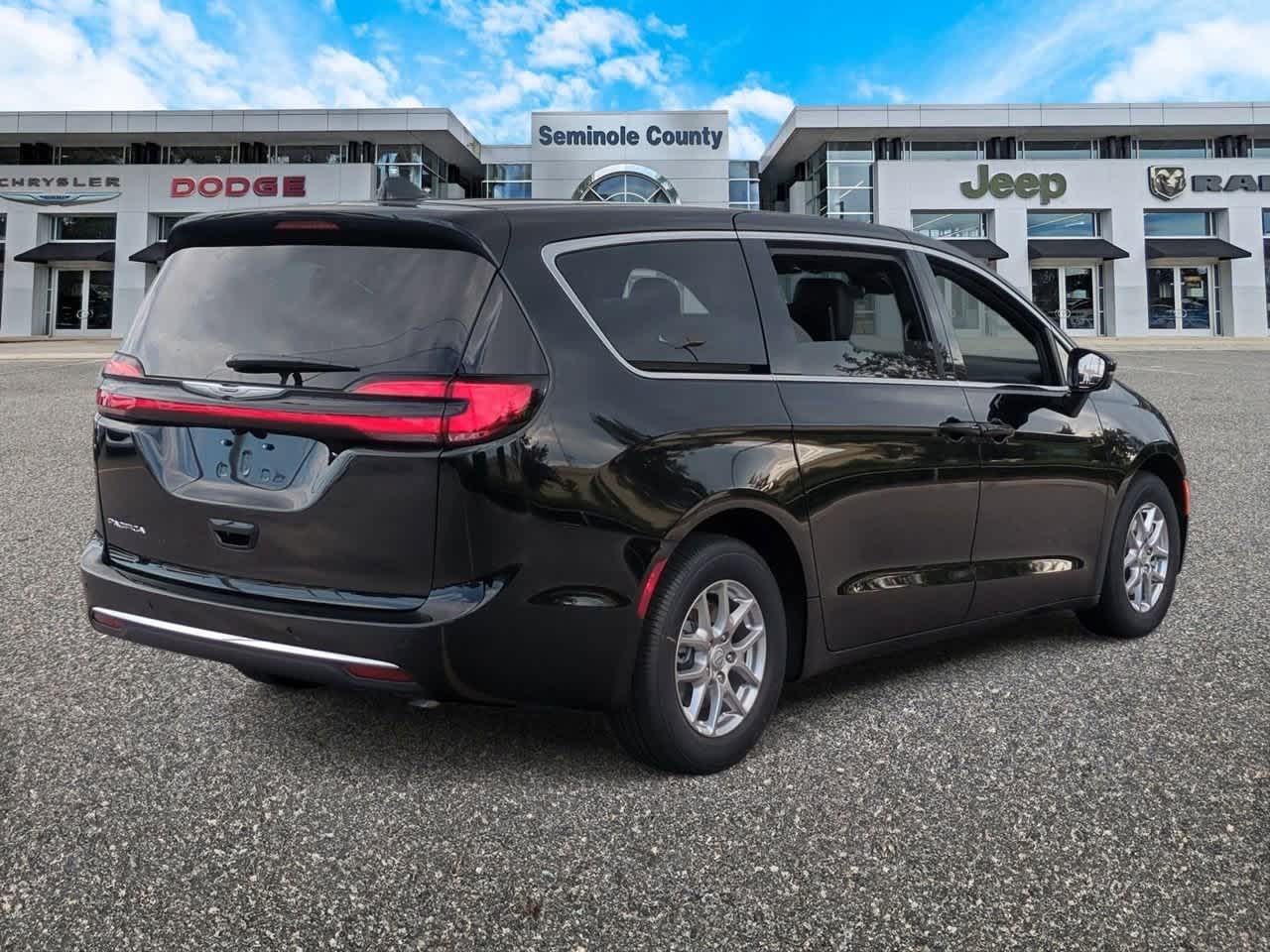 2026 Chrysler Pacifica PACIFICA SELECT