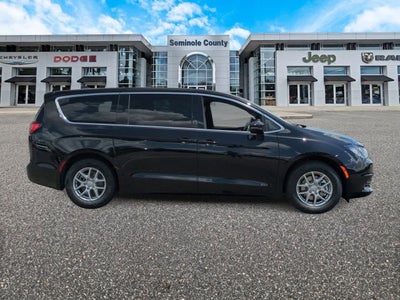 2026 Chrysler Voyager VOYAGER LX