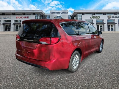 2026 Chrysler Voyager VOYAGER LX